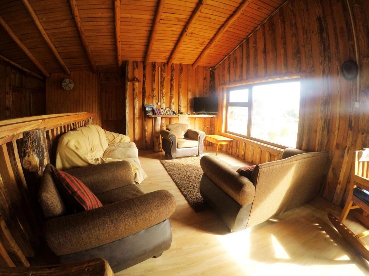 Hospedaje Y Agrocamping Relmucura Melipeuco Exterior photo